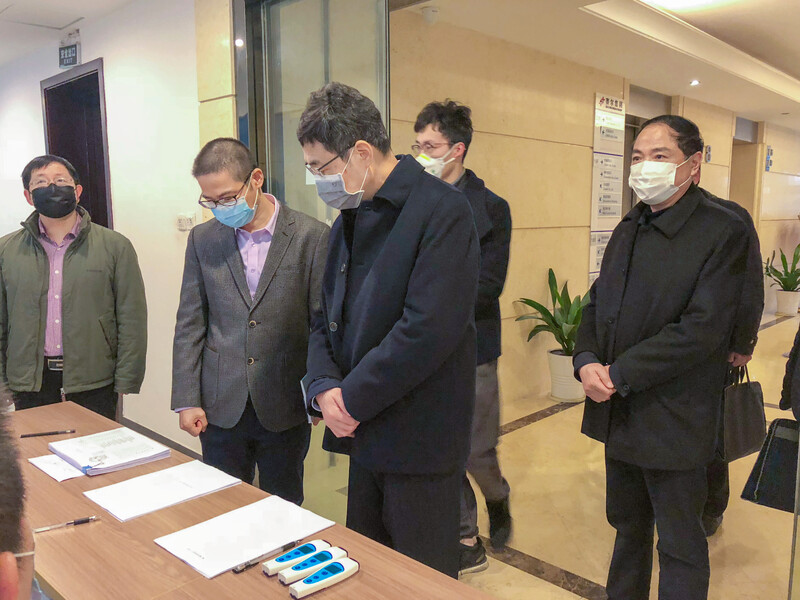 宁波市政协党组书记徐宇宁深入j9九游会官方网站集团调研