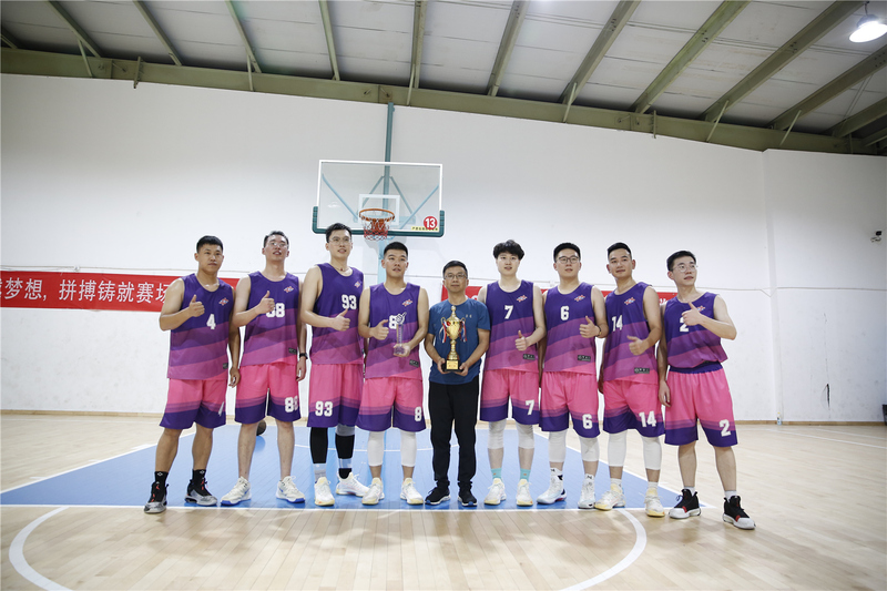 篮球社在高新区企业联赛和3v3篮球比赛中连夺两冠