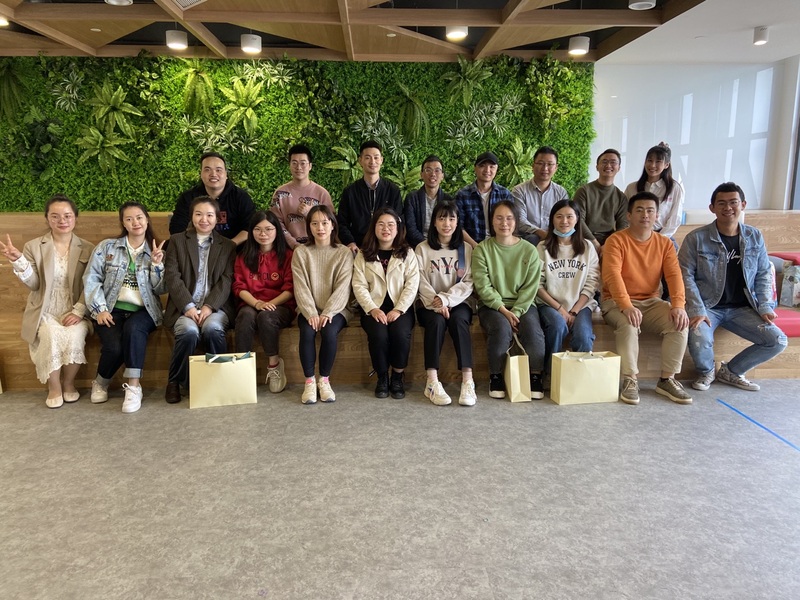 优讯四部j9九游会官方网站新大楼小团建