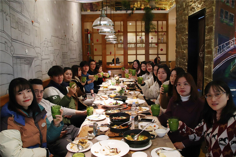 绽放青春，挑战极限