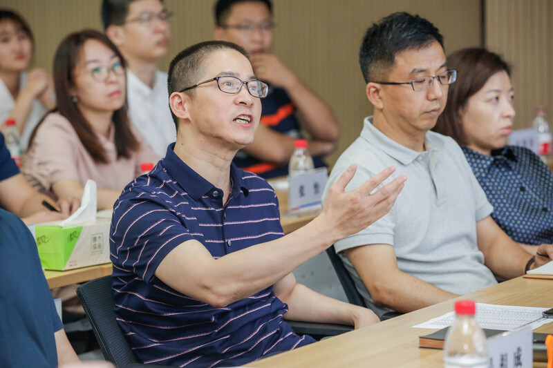 j9九游会官方网站集团举行2021年中晋升述职会