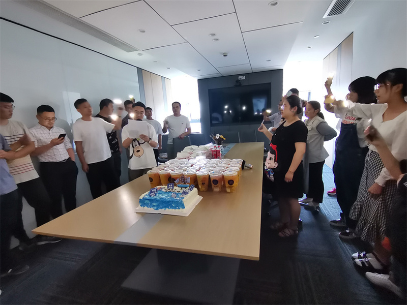 阵阵暖心，优讯四部为同事履新举行欢送会